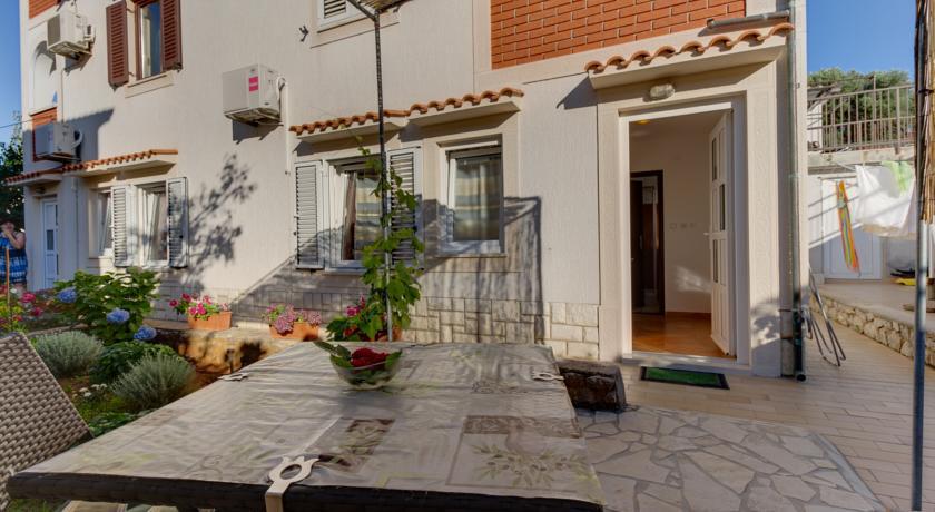 Apartment Nikolina Mali Lošinj Kamer foto
